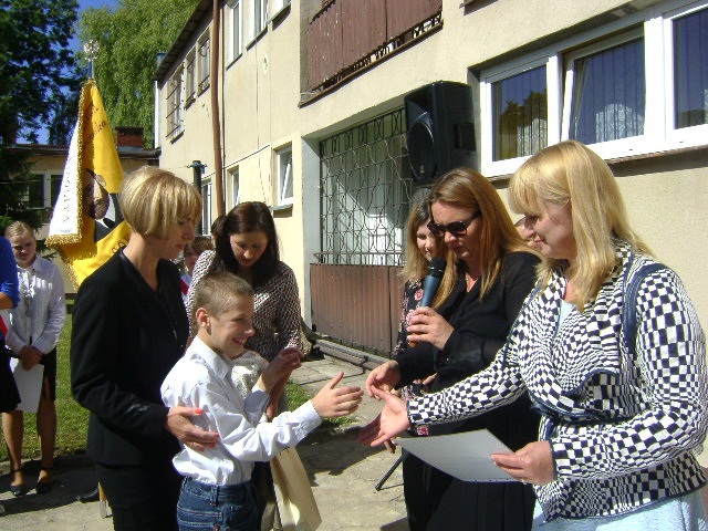 http://www.soswsokolka.pl/images/photoalbum/album_176/podsumowane_projektu02.jpg